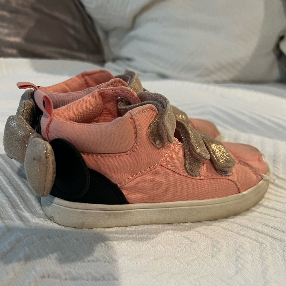 Gap Disney Mickey Mouse Bow sneakers